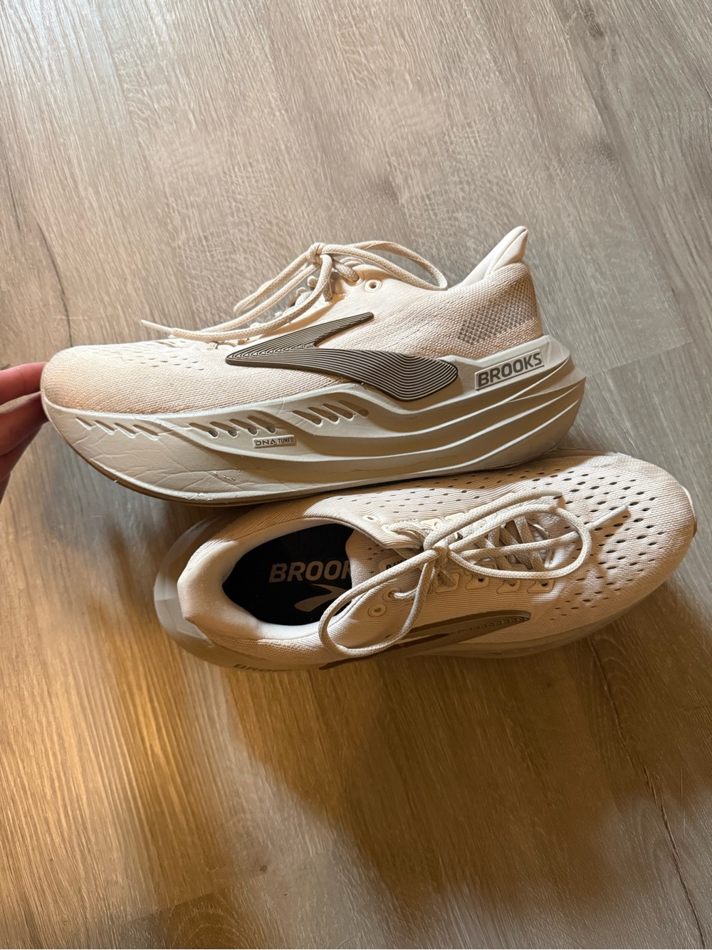 Women’s Size 9 Brooks Women’s Glycerin Max